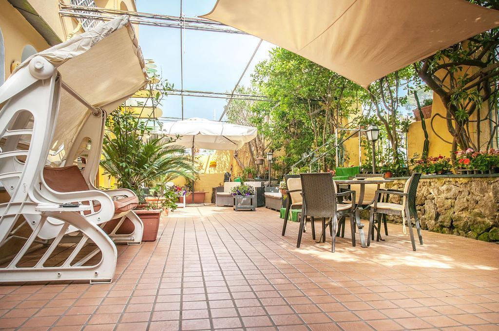 Hotel Annabelle イスキア島 エクステリア 写真