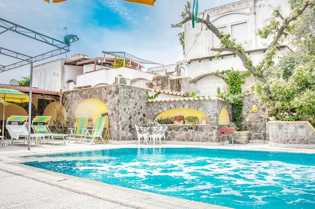 Hotel Annabelle イスキア島 エクステリア 写真