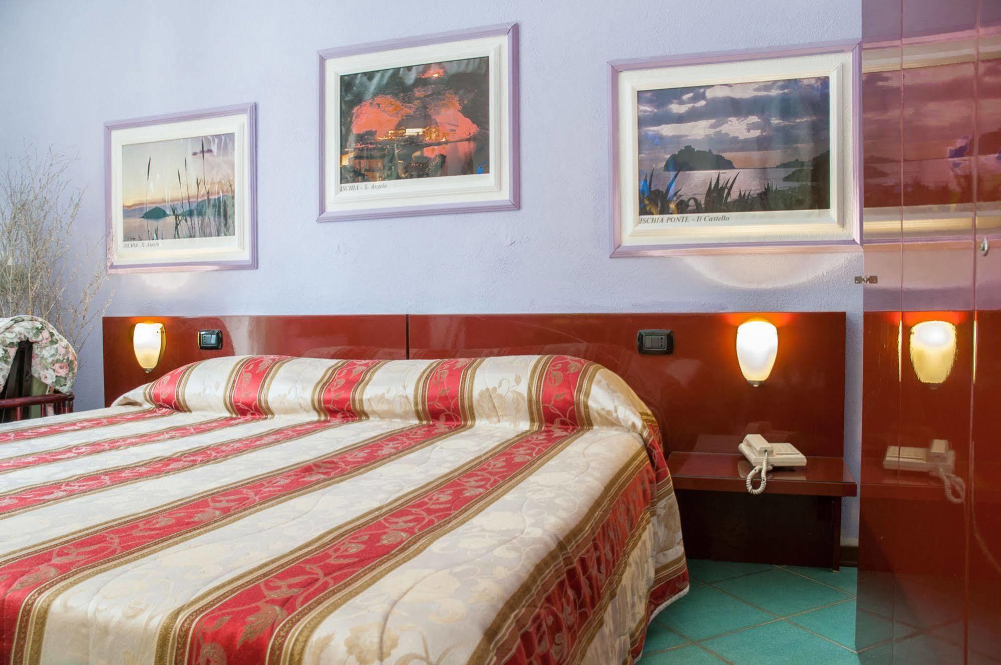 Hotel Annabelle イスキア島 エクステリア 写真